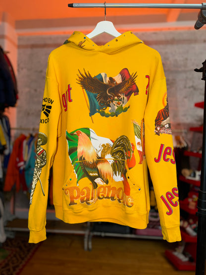 Siempre En Diciembre Hoodie