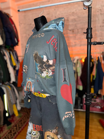 Siempre En Diciembre Hoodie