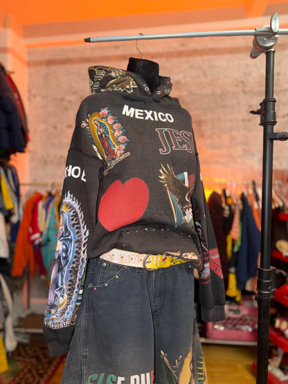 Siempre En Diciembre Hoodie