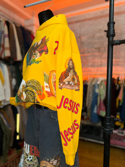 Siempre En Diciembre Hoodie