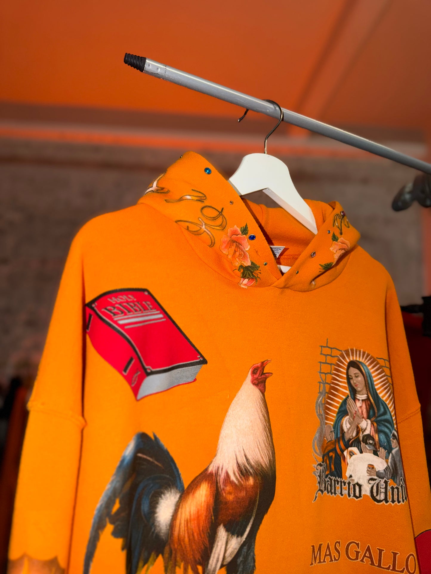 Siempre En Diciembre Hoodie