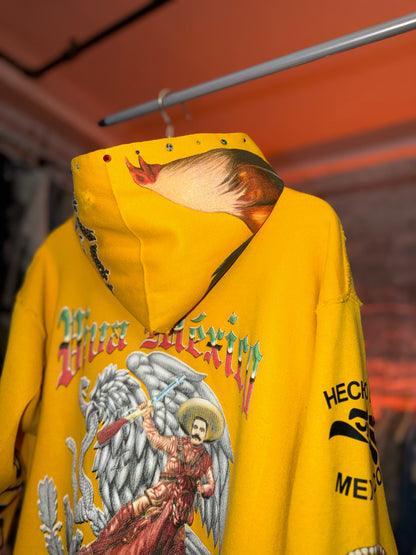 Siempre En Diciembre Hoodie