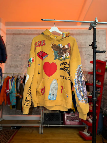 Siempre En Diciembre Hoodie