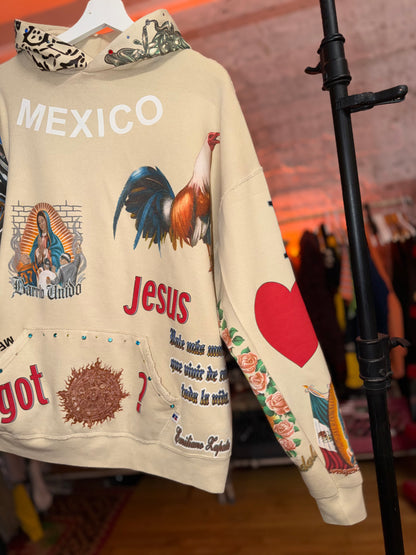 Siempre En Diciembre Hoodie